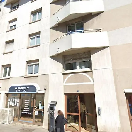 Studio Le Republique Dijon